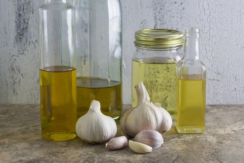 Low FODMAP Garlic-Infused-Oil-Main-Image