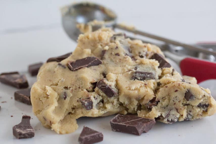 Low FODMAP chocolate chunk cookie dough