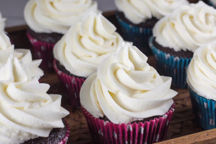 Low FODMAP Simple Vanilla Frosting - FODMAP Everyday