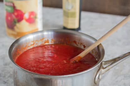 Quick and Easy Low FODMAP Homemade Tomato Sauce.