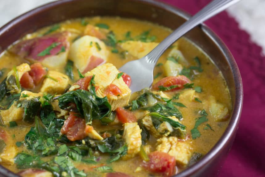 turkey curry with spinach closeup