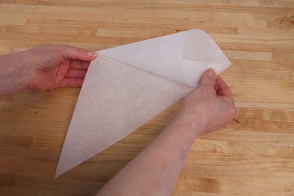 making a parchment cone -2