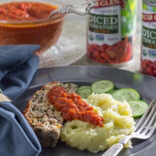 roasted red pepper ketchup with turkey meatloaf and mashed potatoes