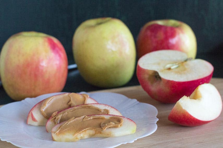 20 g Low FODMAP amounts of Pink Lady apples