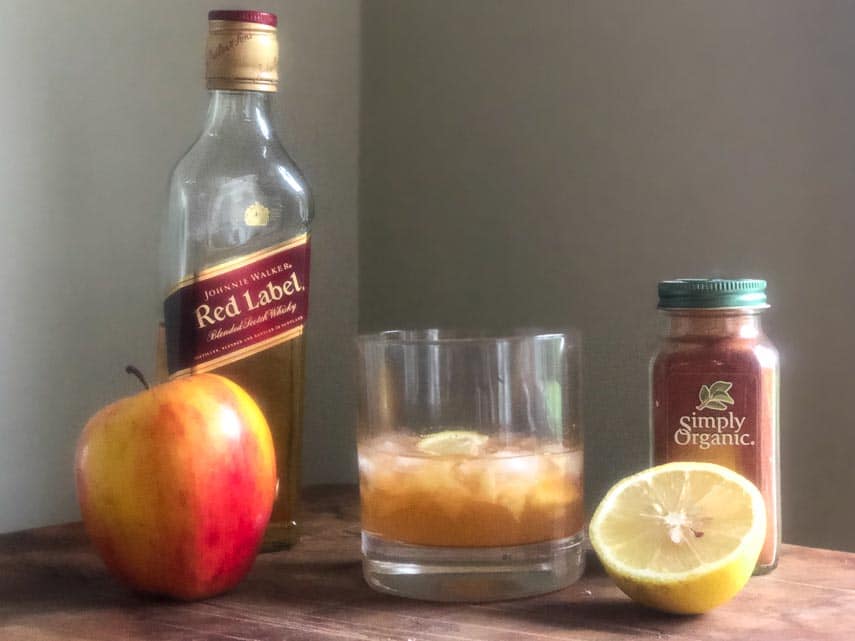 low FODMAP spicy apple old-fashioned with ingredients