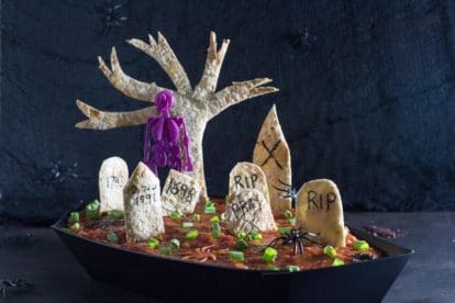 Low FODMAP spooky Graveyard 7 layer dip-2