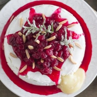 Low FODMAP Baked Brie with Cranberries, rosemary and orange