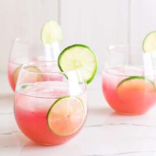 Low FODMAP Blueberry Limeade in clear glasses