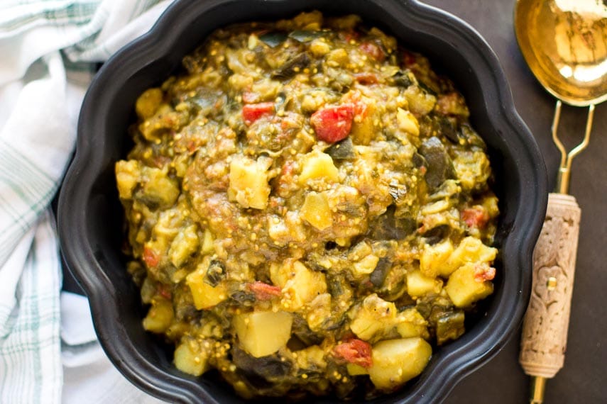 closeup of low FODMAP Potato eggplant curry in black dish