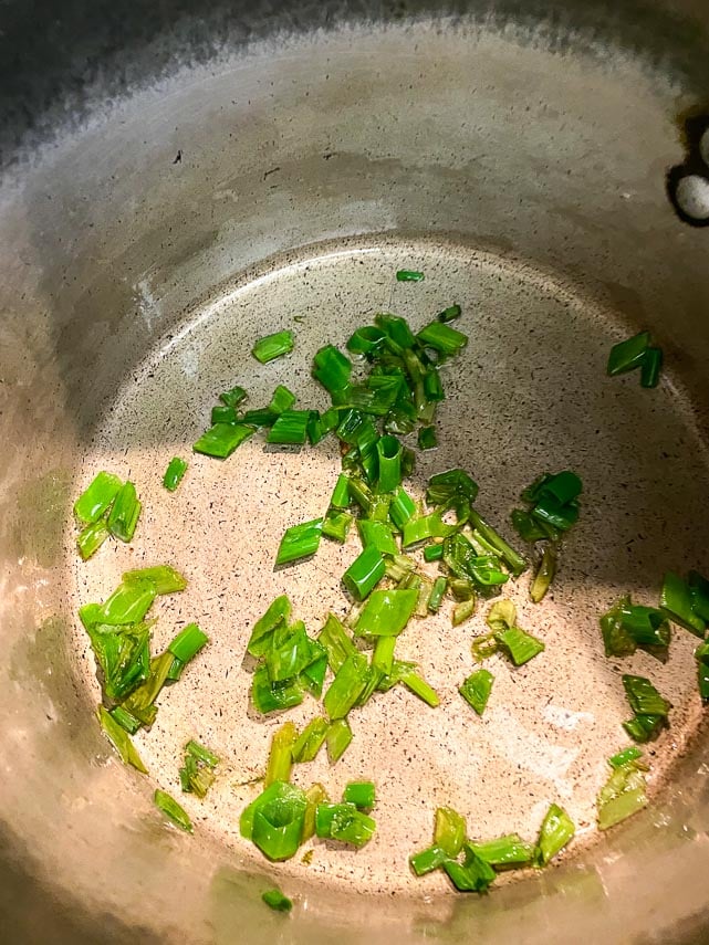 sauté scallion greens