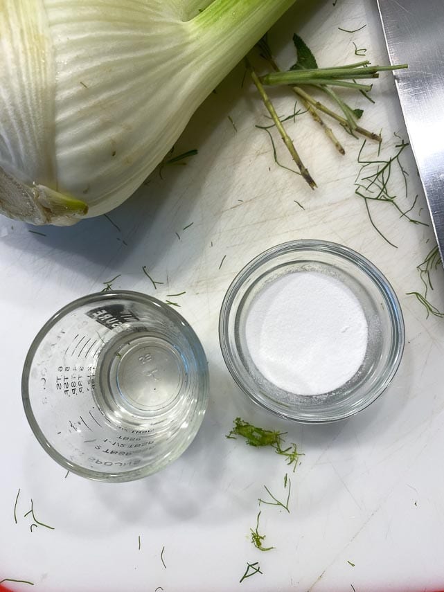 getting ready to dissolve FreeFod Garlic Replacer in water