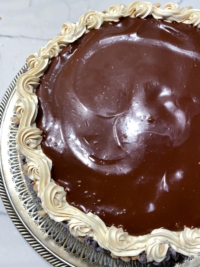 ganache-poured-on-top-of-cake