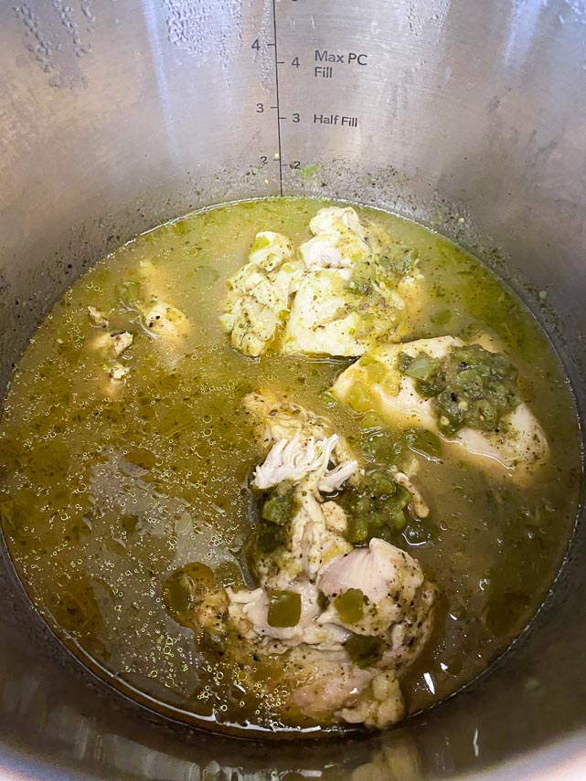 Instant-pot-salsa-verde-chicken-in-pot-cooked-1