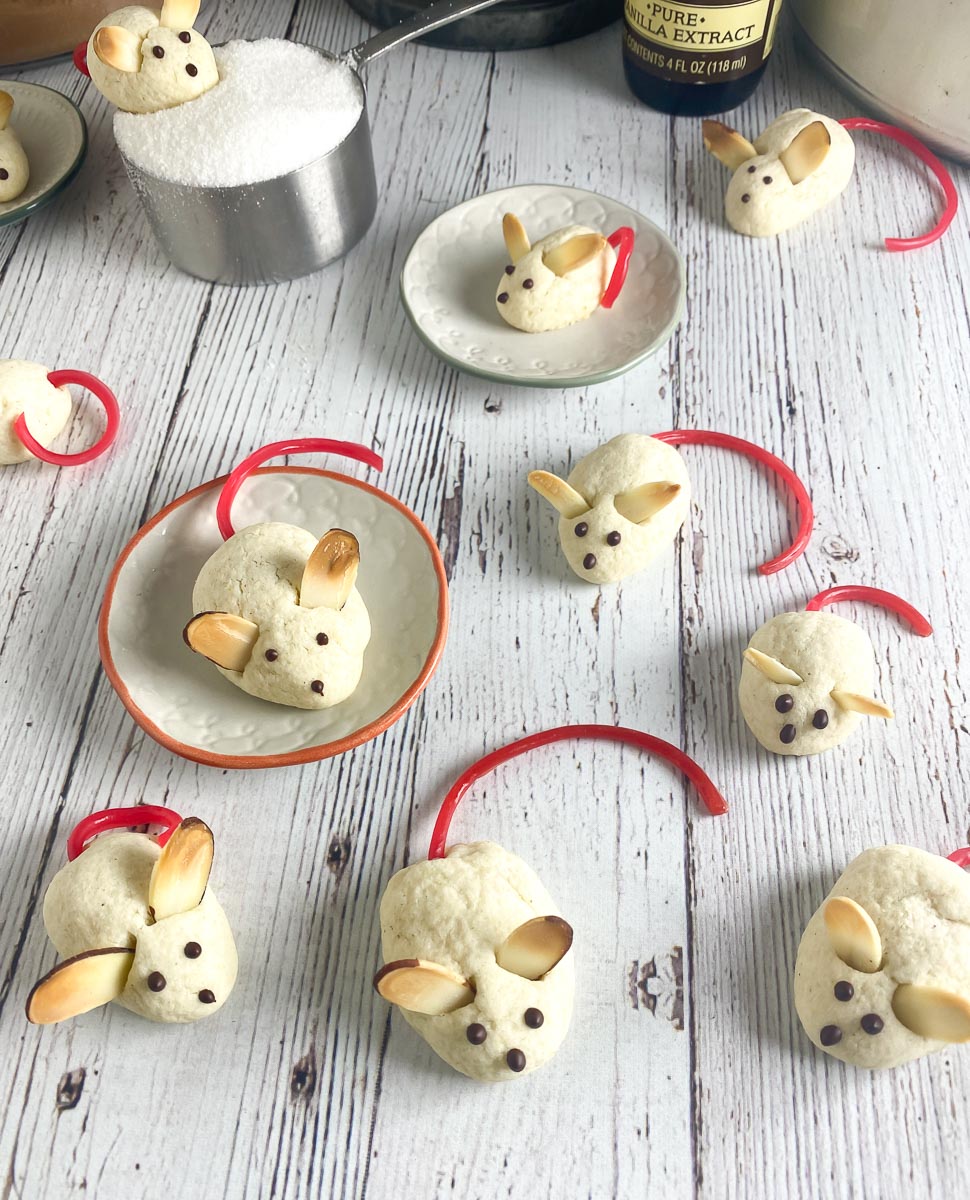 Low FODMAP Night Before Christmas Mice Cookies on white wood surface and small dishes
