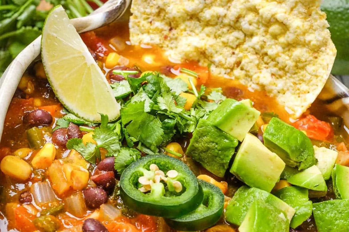 Taco-Soup-Vegetarian-Piping-Pot-Curry-4