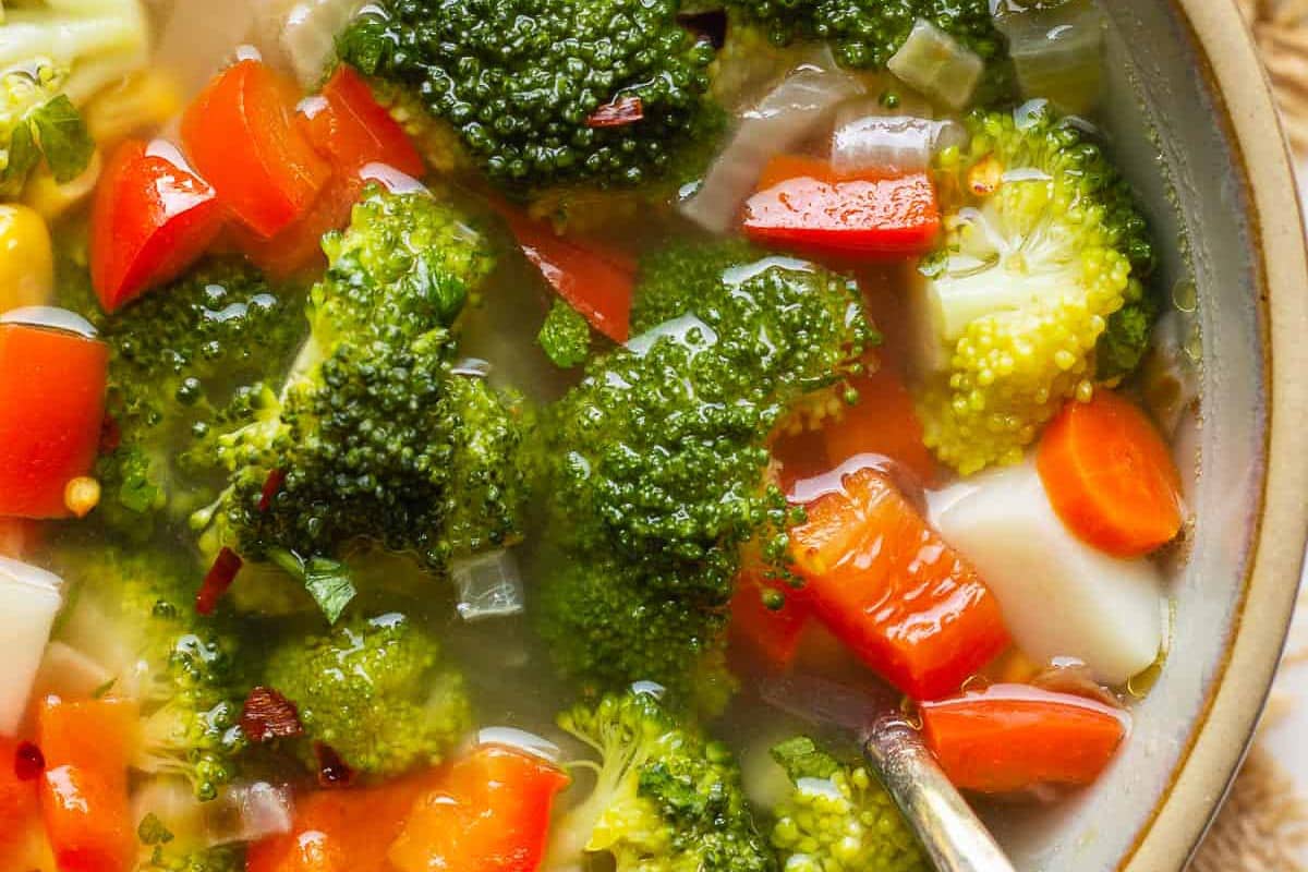 broccoli-veggie-soup-8