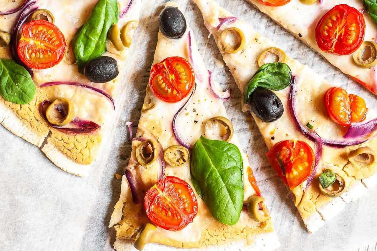 mediterranean-hummus-pizza-new-1