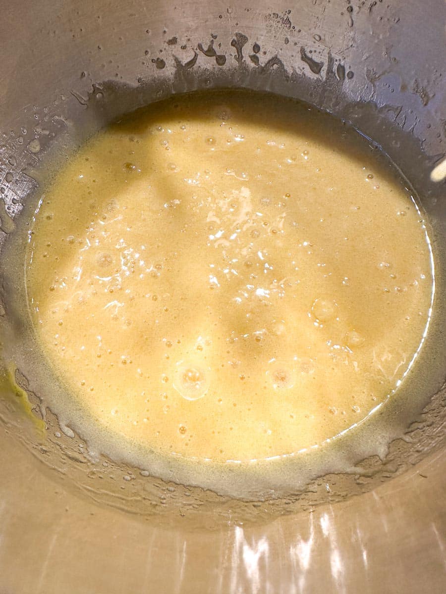 sugar, eggs and oil combined in boil.