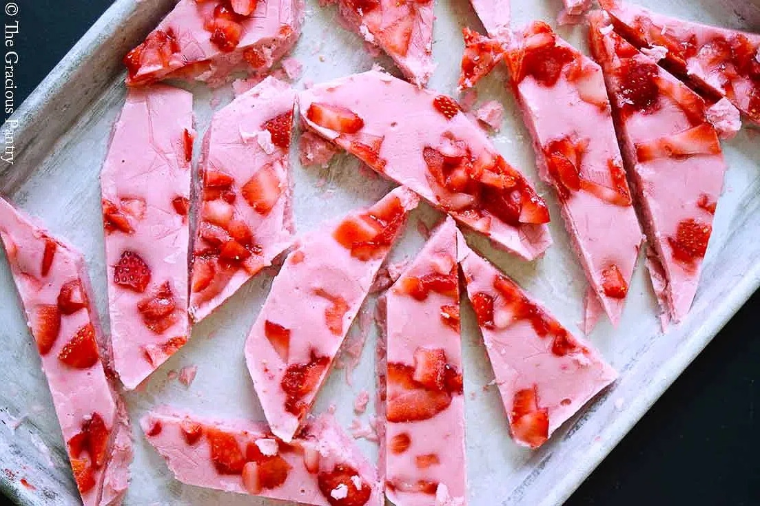 strawberry-frozen-yogurt-bark-recipe-v-1-.jpg.
