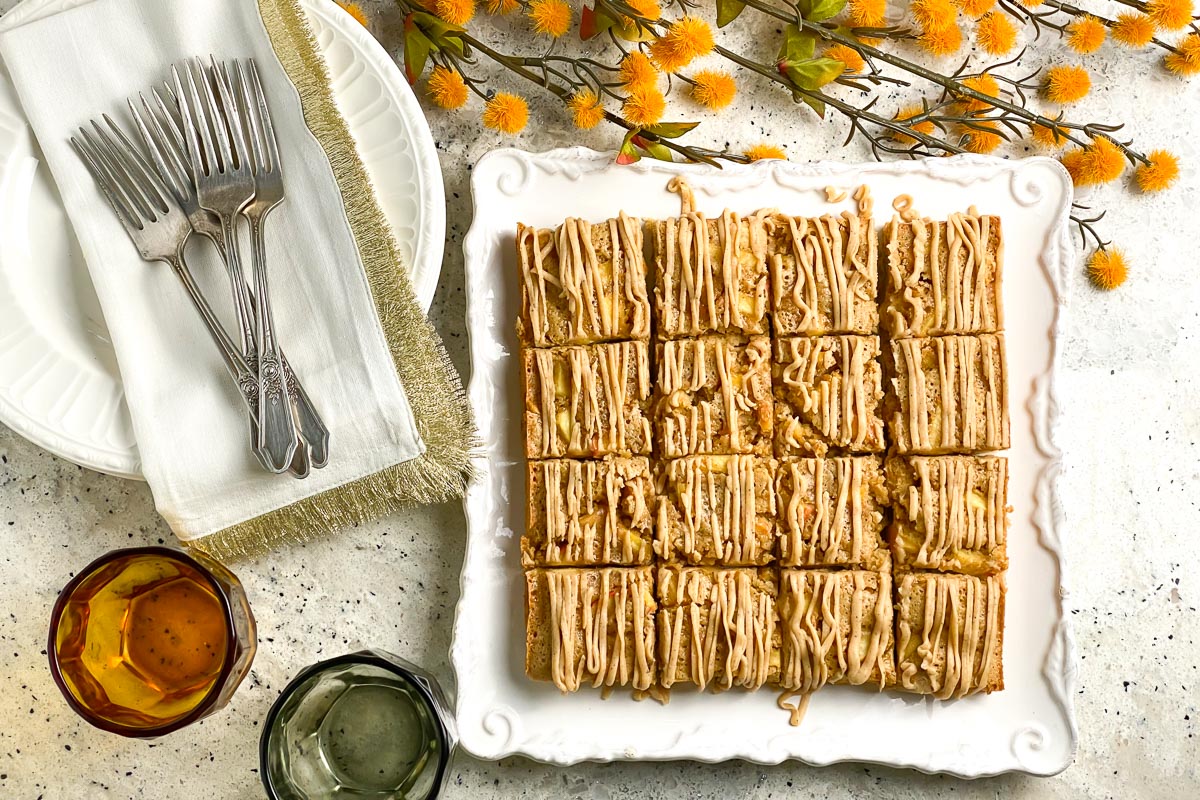 Low FODMAP Browned Butter Apple Bars with Cinnamon Maple Frosting