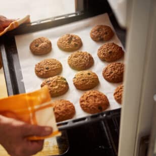 Cookies on sheet pan. Shutterstock_1871000170.