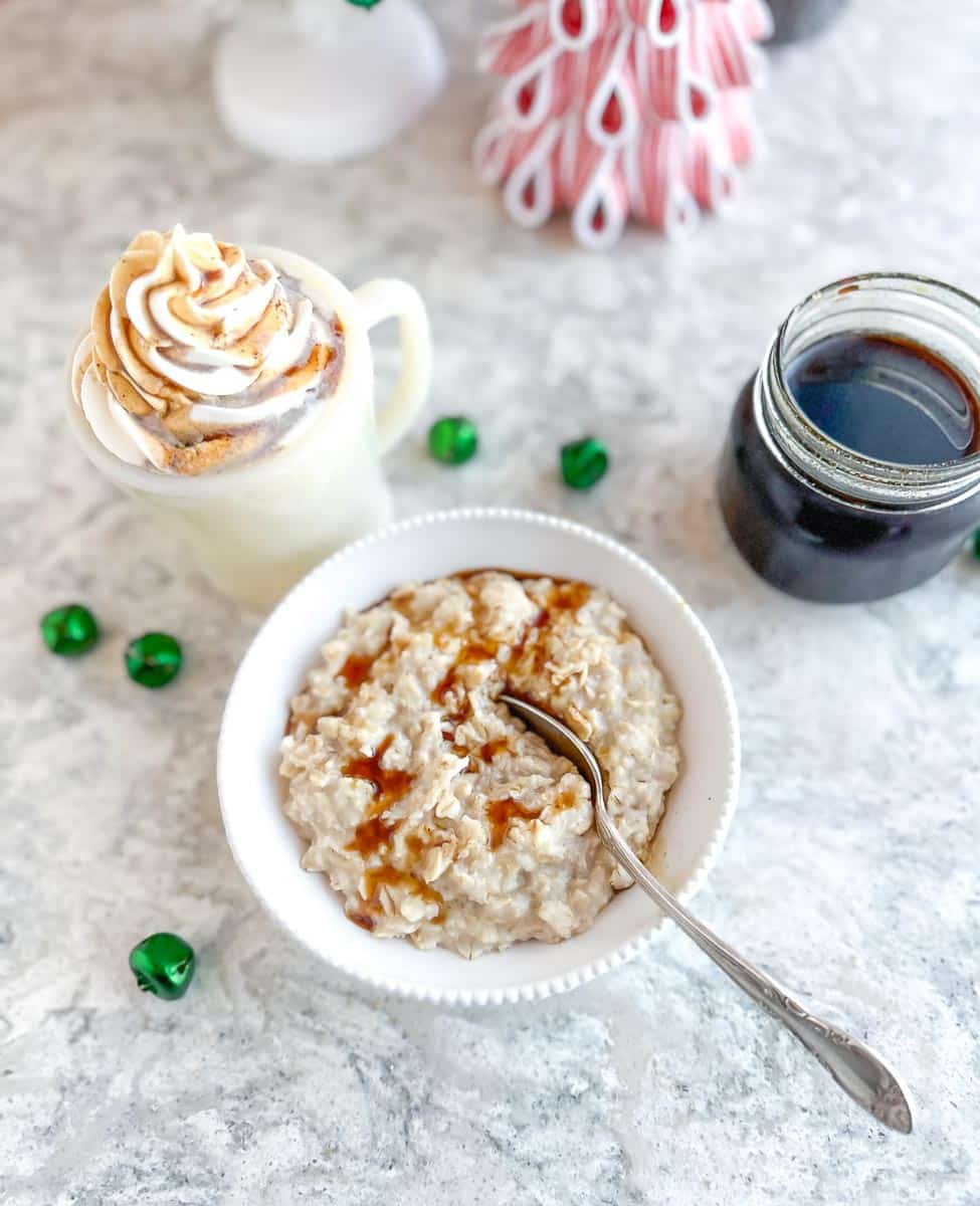 Low FODMAP Gingerbread Syrup on oatmeal in white bowl.