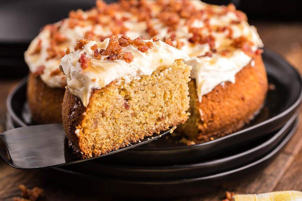 air_fryer_cornbread_cake_with_candied_bacon_and_honey_buttercream_bella_bucchiotti_14.
