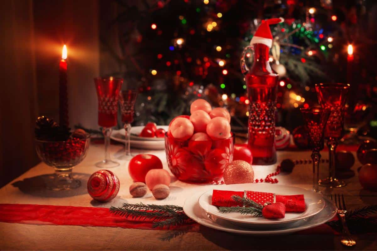 luxurious table in red colors. Shutterstock_226382215.