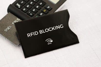 RFID blocking sleeve. Shutterstock_618149210.