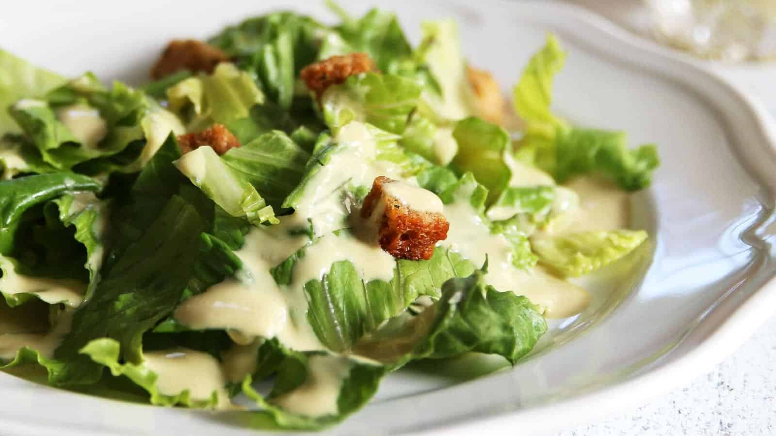 Vegan-Ceasar-Salad.