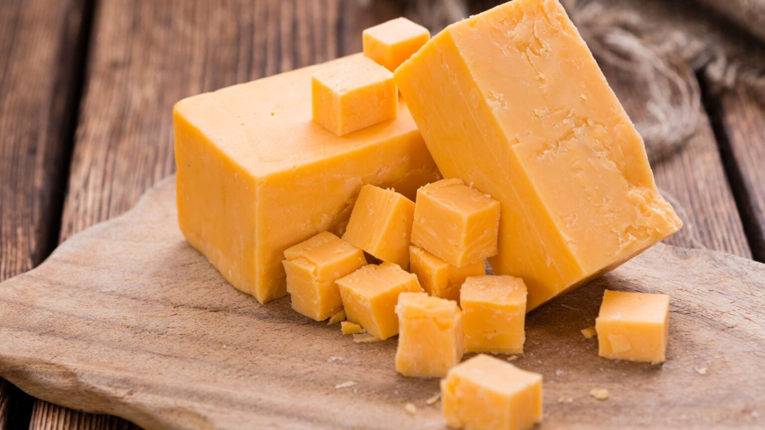 25 Cheeses You Can Eat If You Are Lactose-Intolerant - FODMAP Everyday