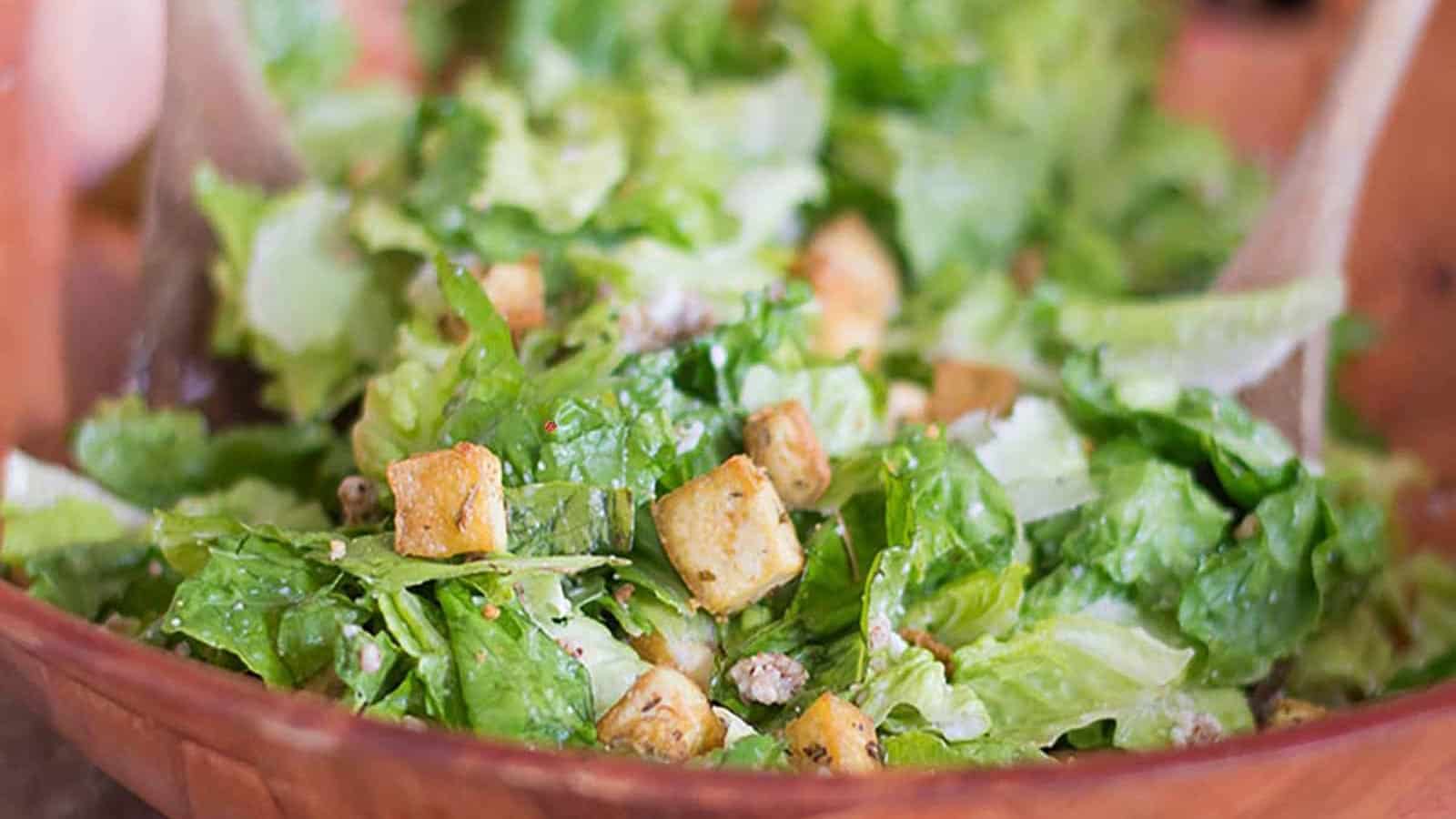 easy-vegan-caesar-salad.