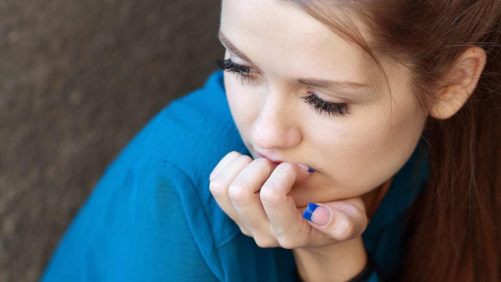 17 Common Phrases That Reveal Someone Might Be Deeply Unhappy