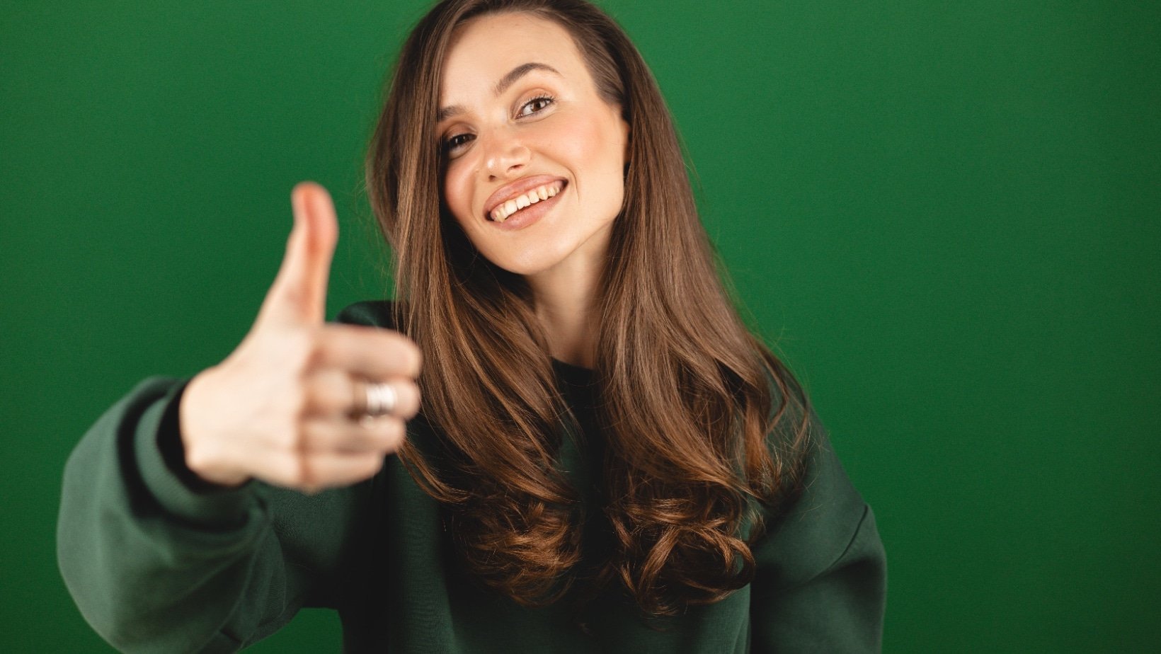 smart woman. Yes, OK, thumbs up. Happy. Yes. Agree. 