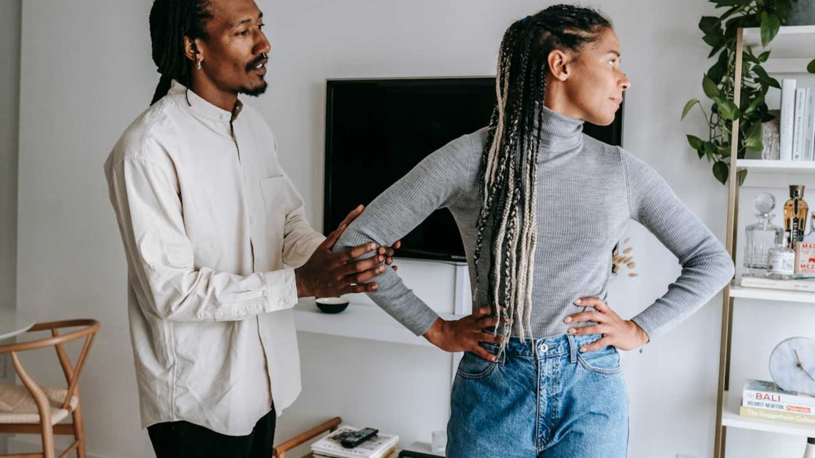 15 “Nice Guy” Habits That Turn Women Off