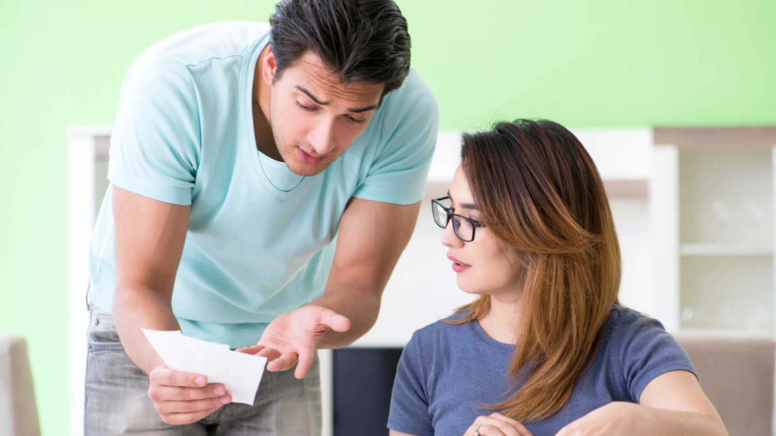 41 and divorced out of the blue? Here are 5 reasons it happened