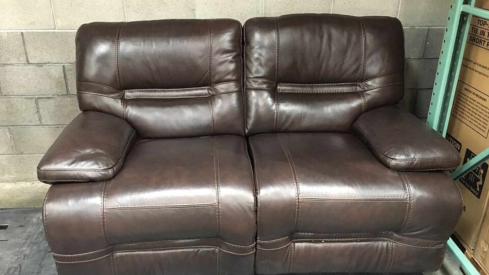 Hiding scratches on leather