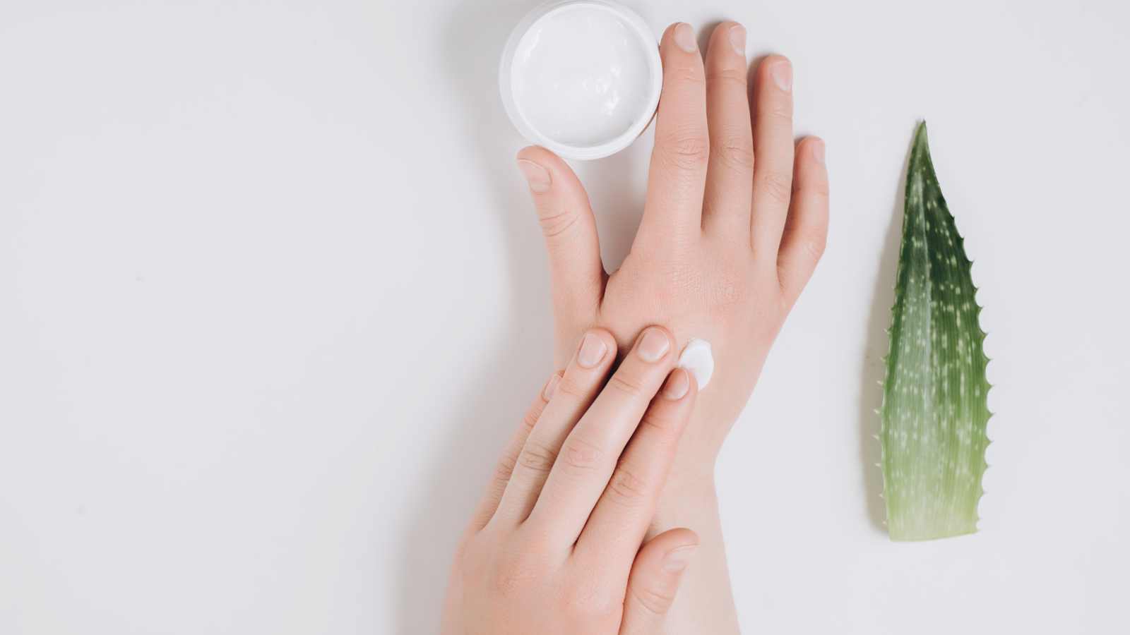 15 anti-aging skincare errors dermatologists recommend avoiding