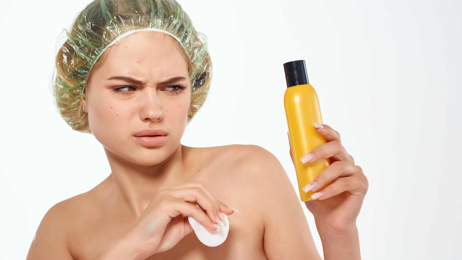 15 anti-aging skincare errors dermatologists recommend avoiding