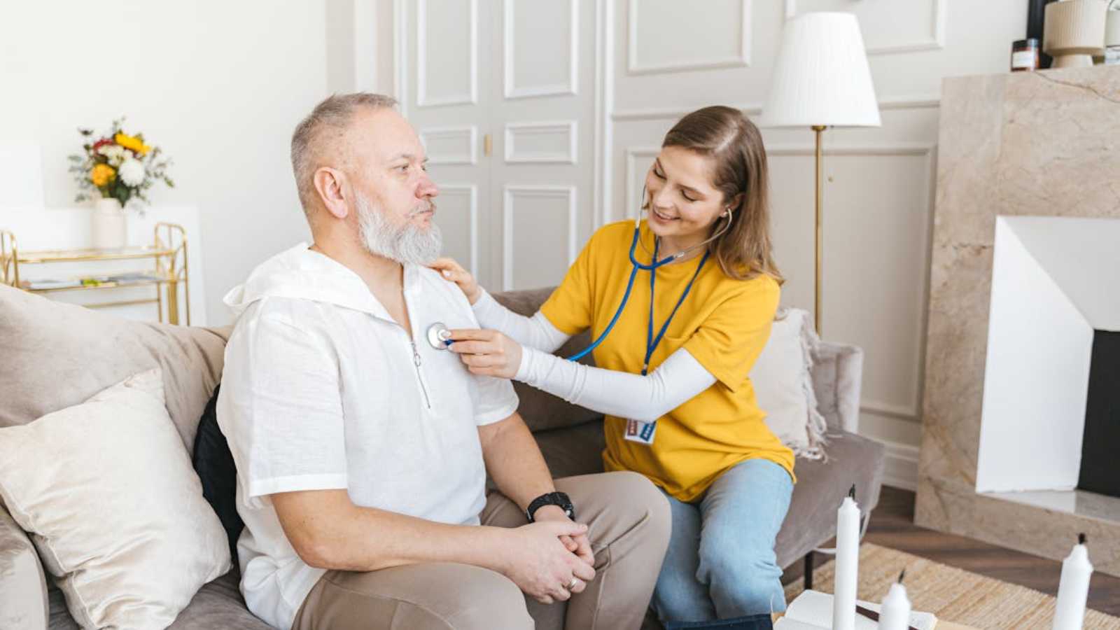 17 Lesser-Known Facts That Make Left-Handed People Stand Out