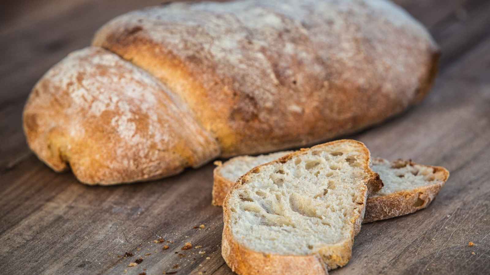 17 Must-Try European Breads That Define a Continent's Flavor