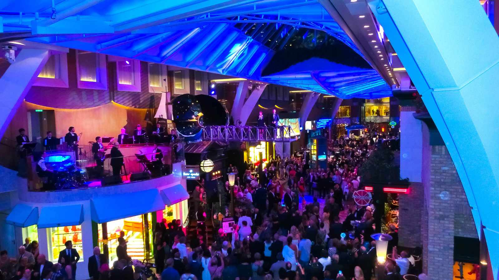 The endless crowds
