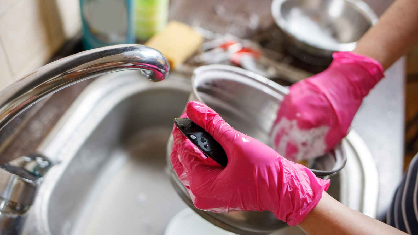 15 Kitchen Tips Every Home Chef Swears By