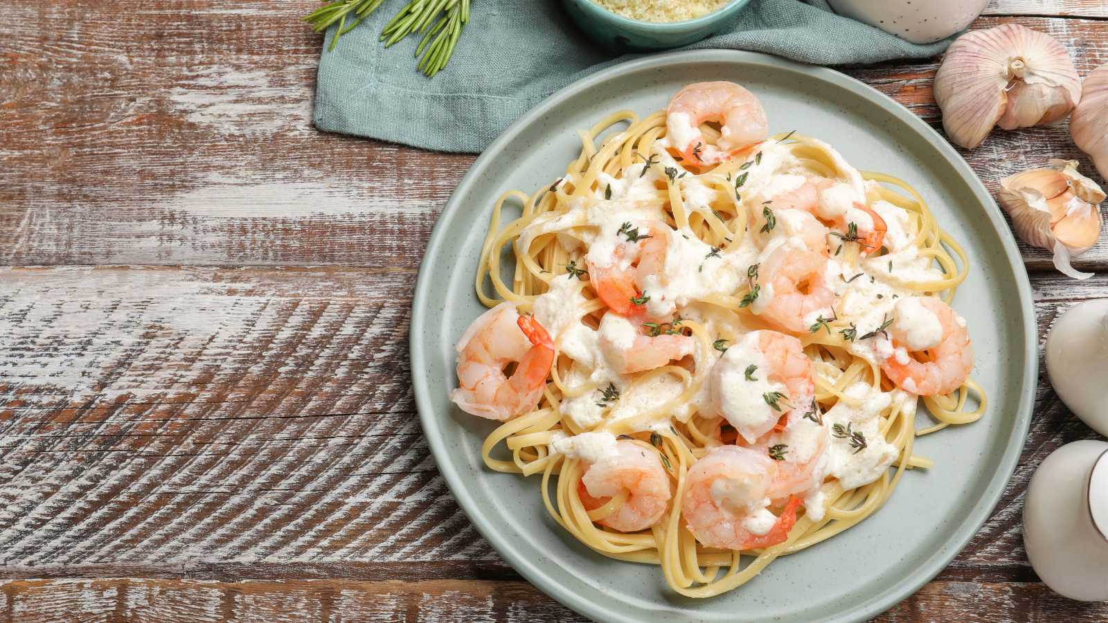 17 quick and easy meals you can make with just freezer staples
