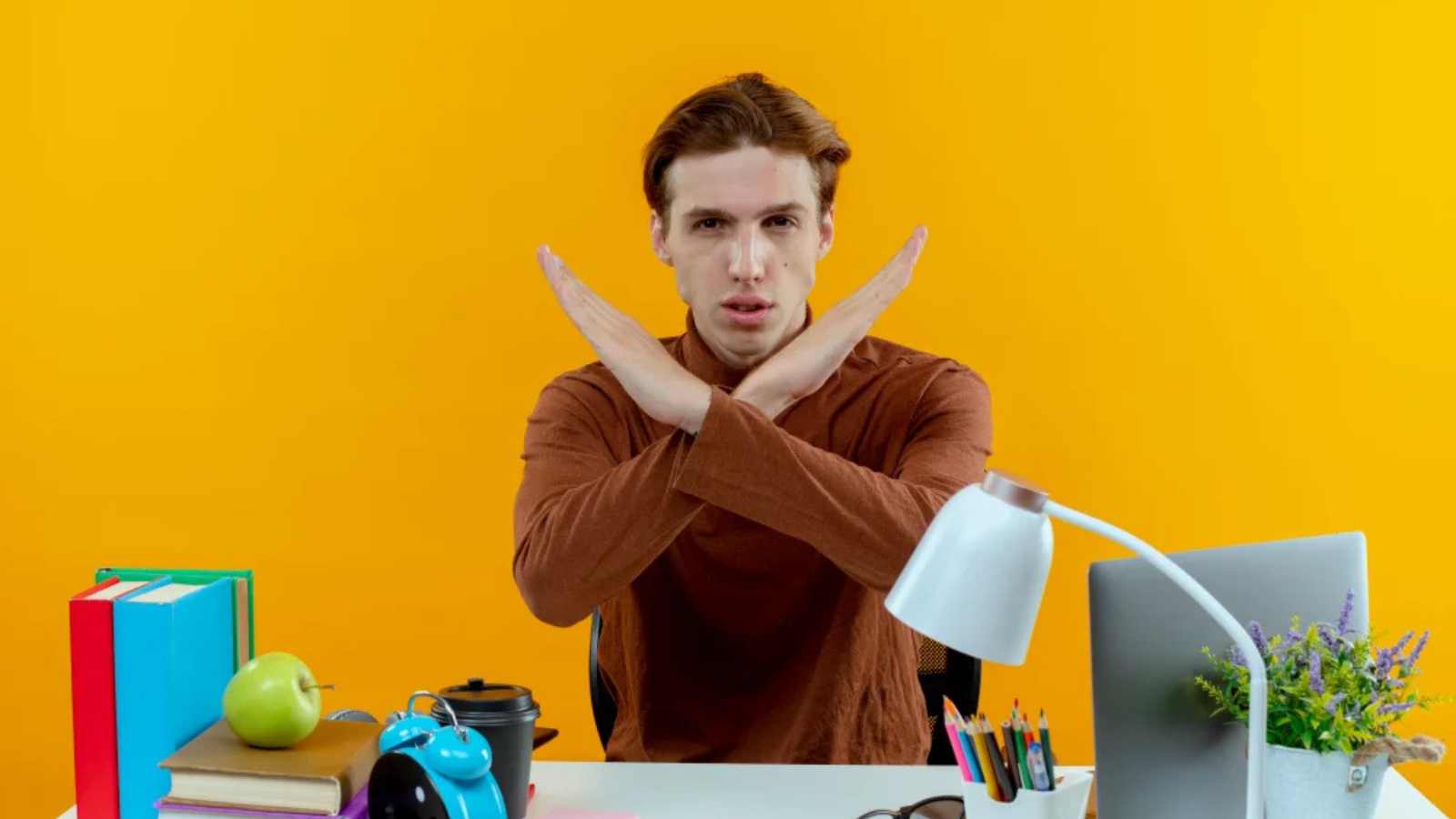 13 Things the Smartest People Never Share