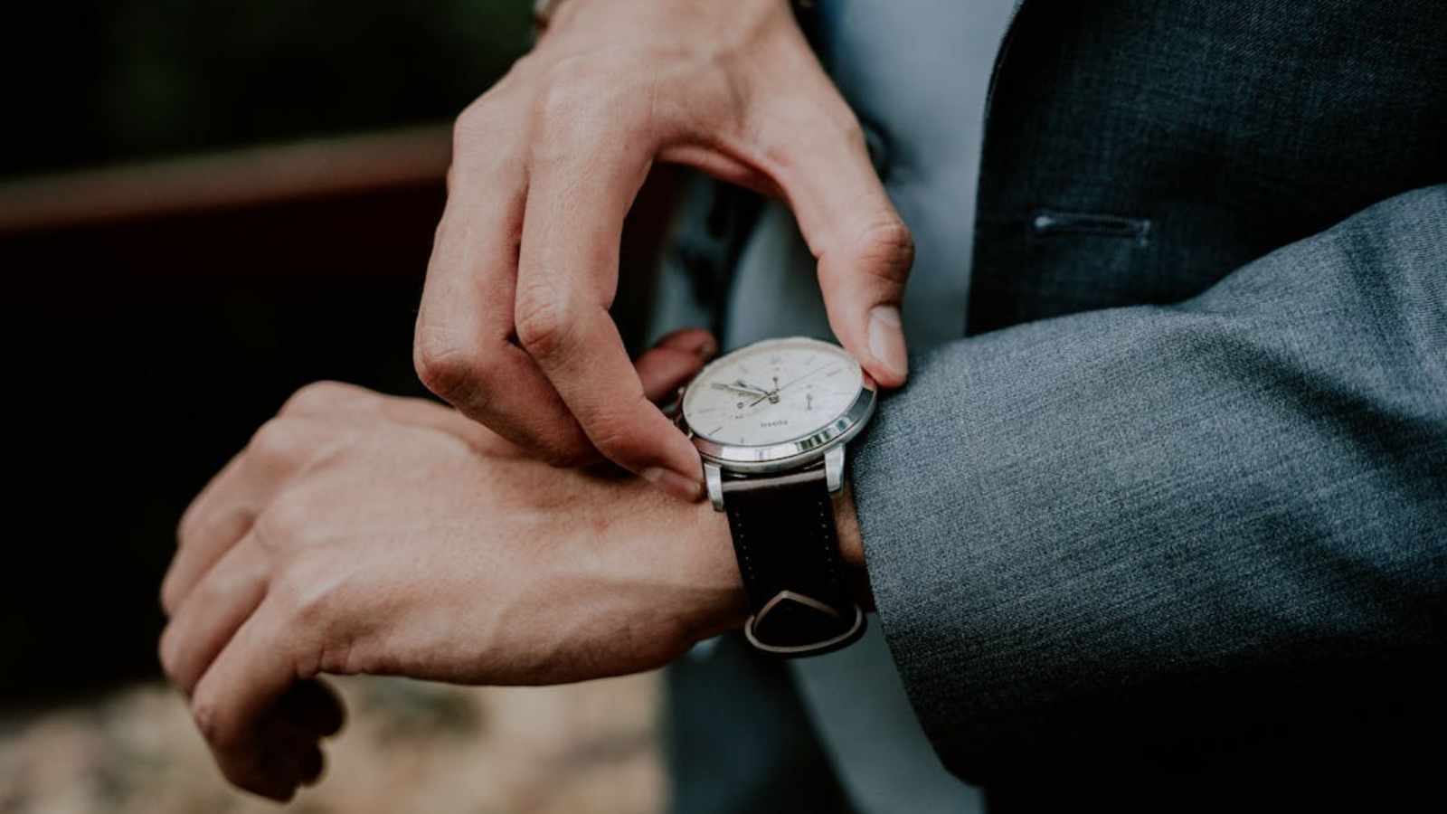 13 upper-class habits that puzzle the middle class