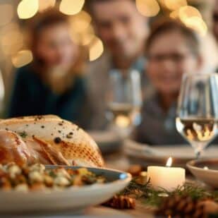 Holiday meals with family can be a highlight of the season. olegganko vioa 123rf.