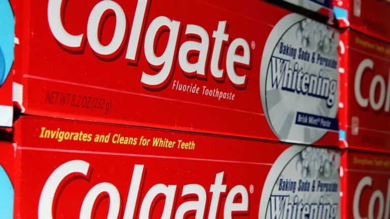 7 toothpastes pulled from shelves over toxic concerns - FODMAP Everyday