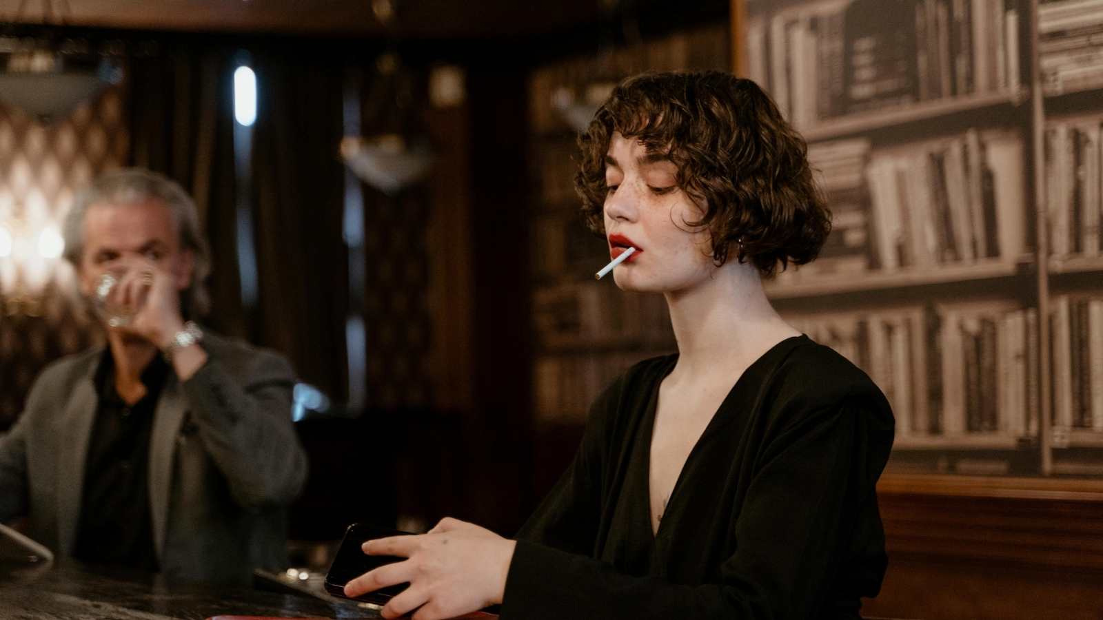 7 common 1950s social practices that would be canceled today