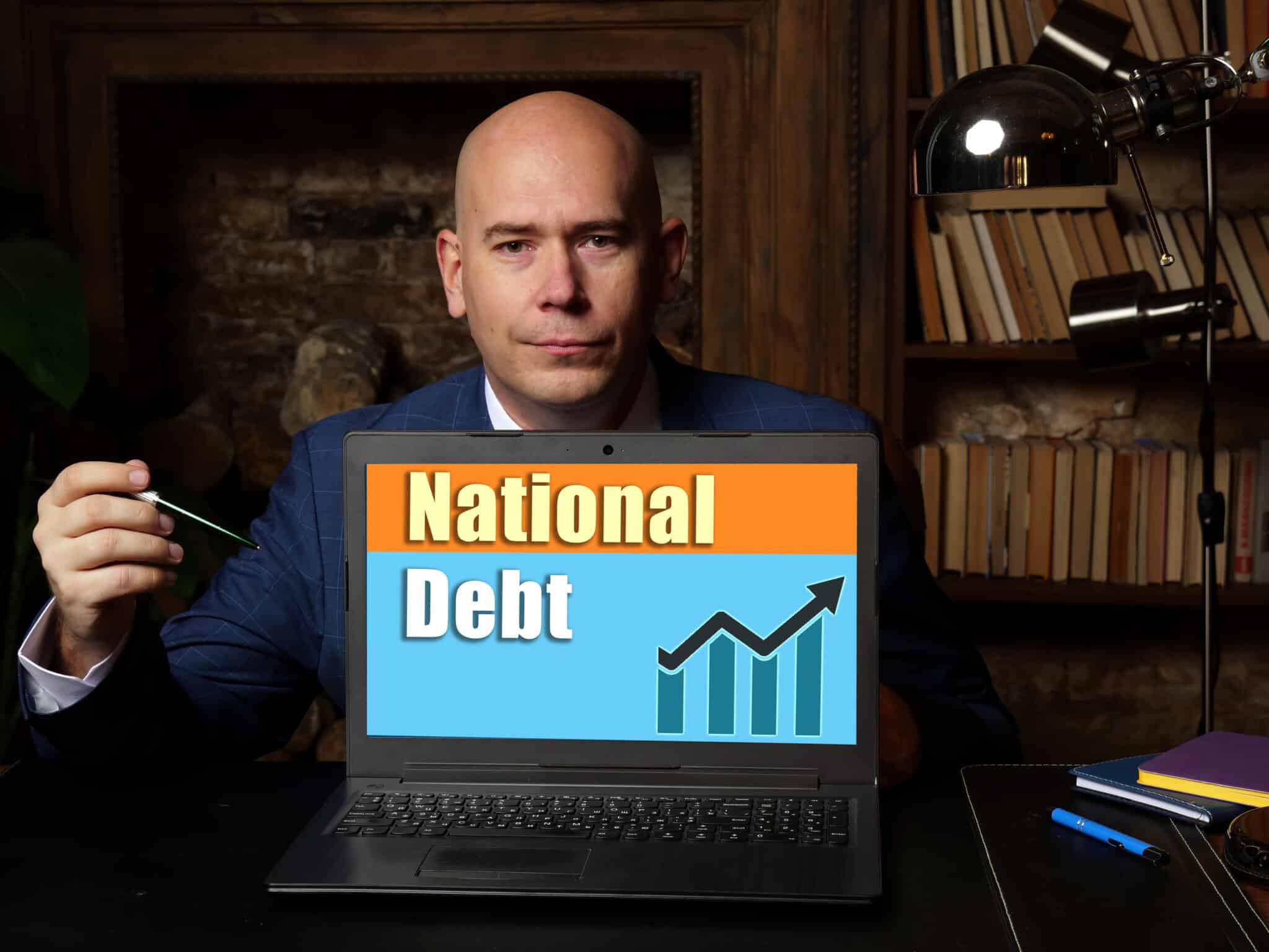 8 reasons the chief economist is sounding the alarm on a looming